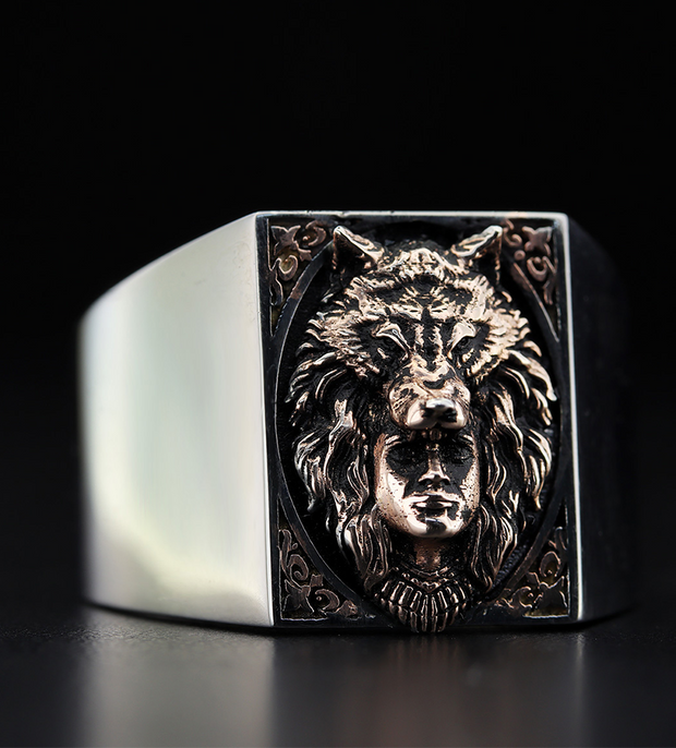 Men's Sterling Silver Ring with Native American Head with Wolf