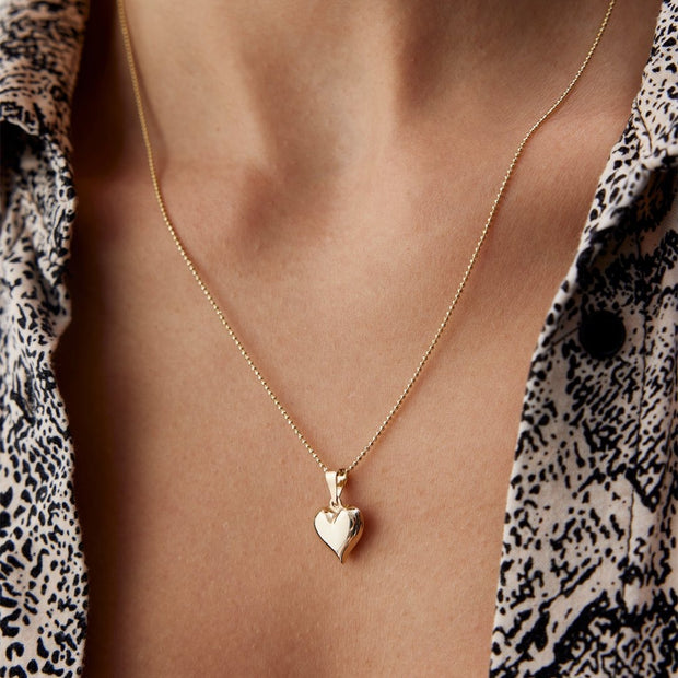 14k Gold Nail Clipper Medium Heart Necklace