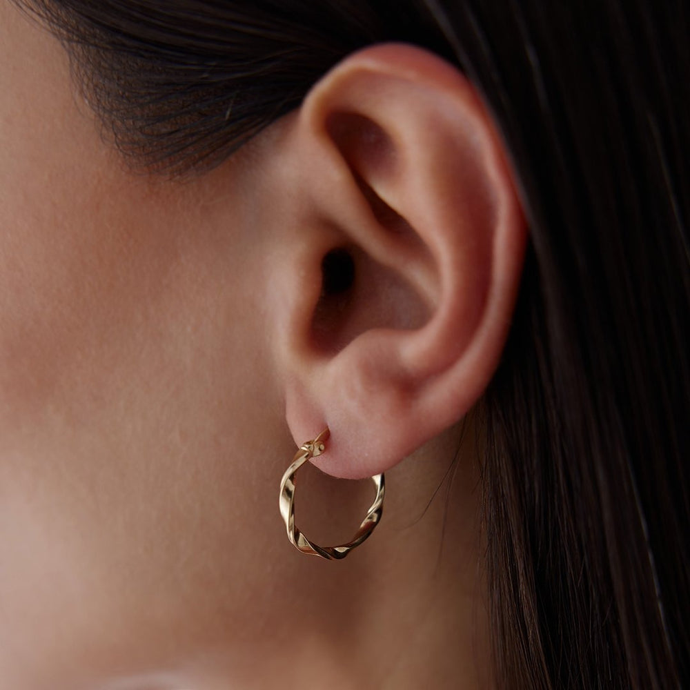 14k Gold Curved Hoop Earrings