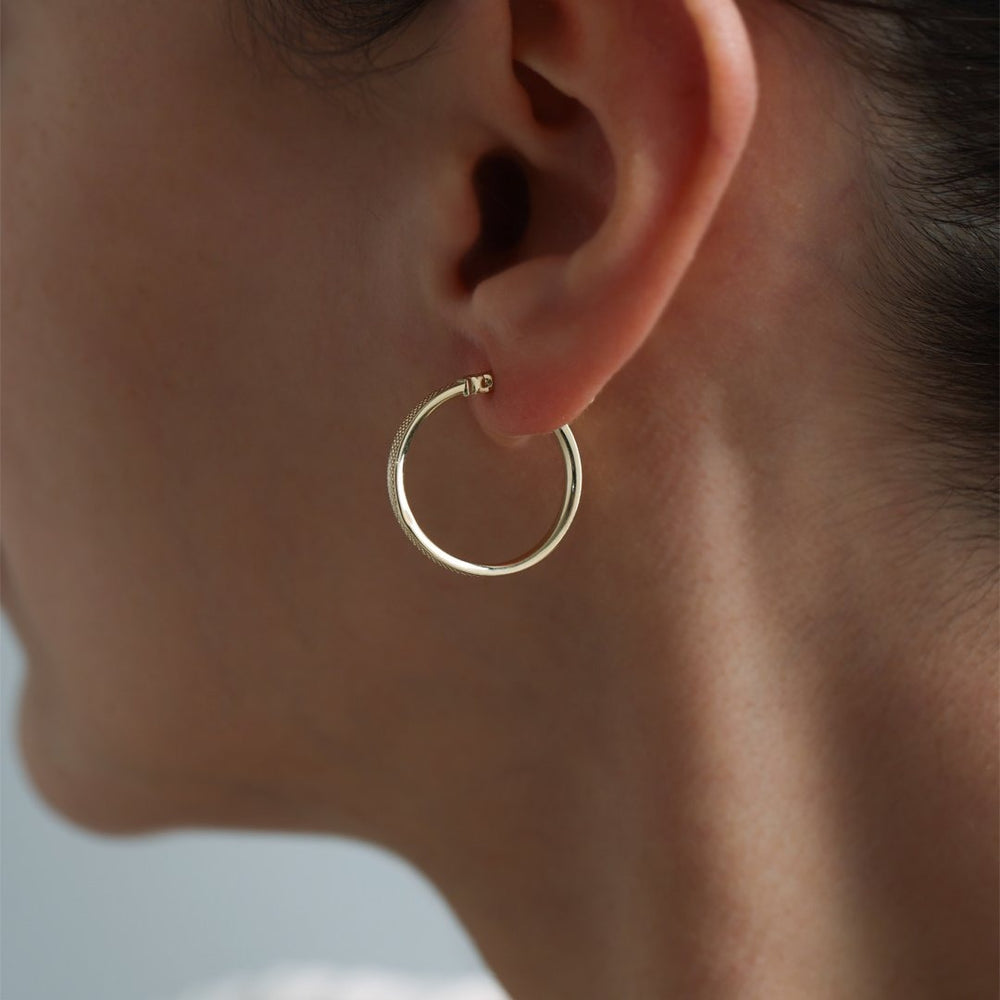 14k Gold Medium Hoop Earrings with Pencil