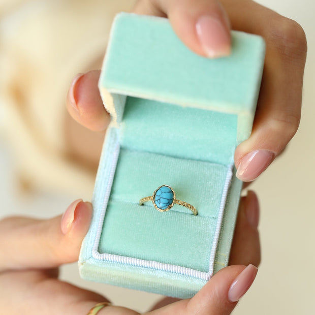 14k Gold Turquoise Ring