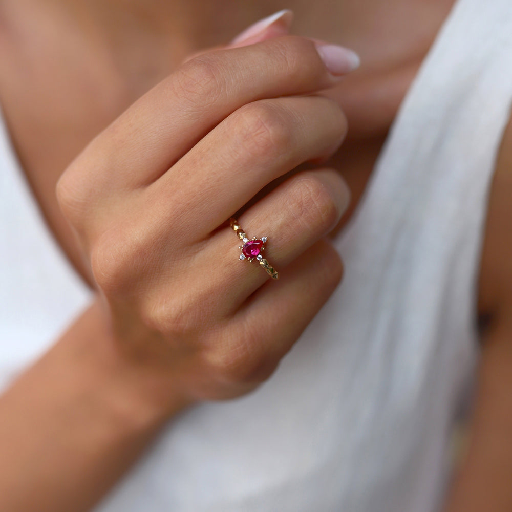 14k Gold Pink Marquise Stone Pyramid Ring