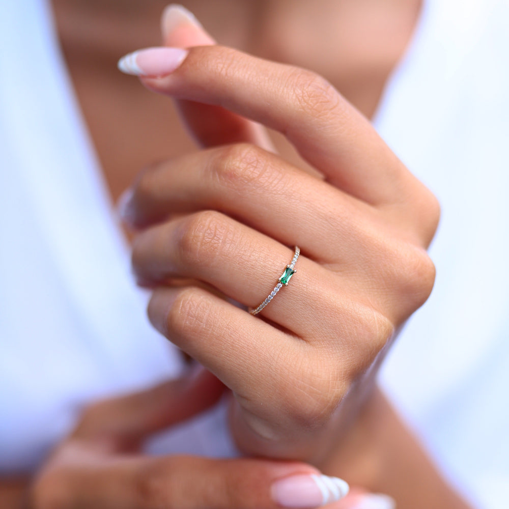 14k Gold Light Green Half-Turn Eternity Band Ring