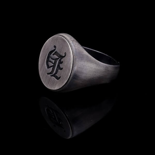 Men’s Sterling Silver Old English Ring