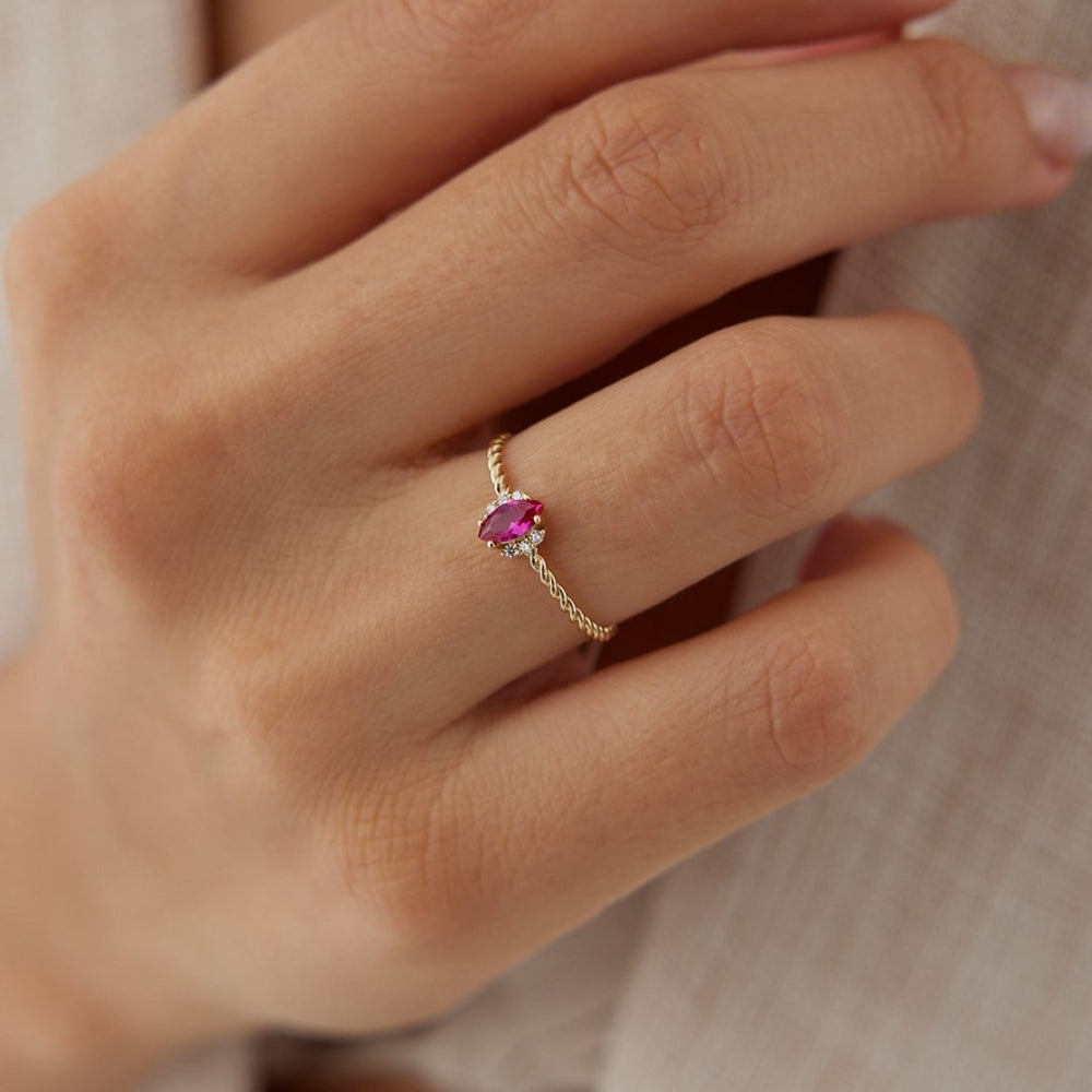 14k Gold Fuchsia Marquise Stone Ring