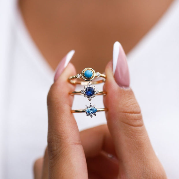 14k Gold Blue Topaz Star Ring