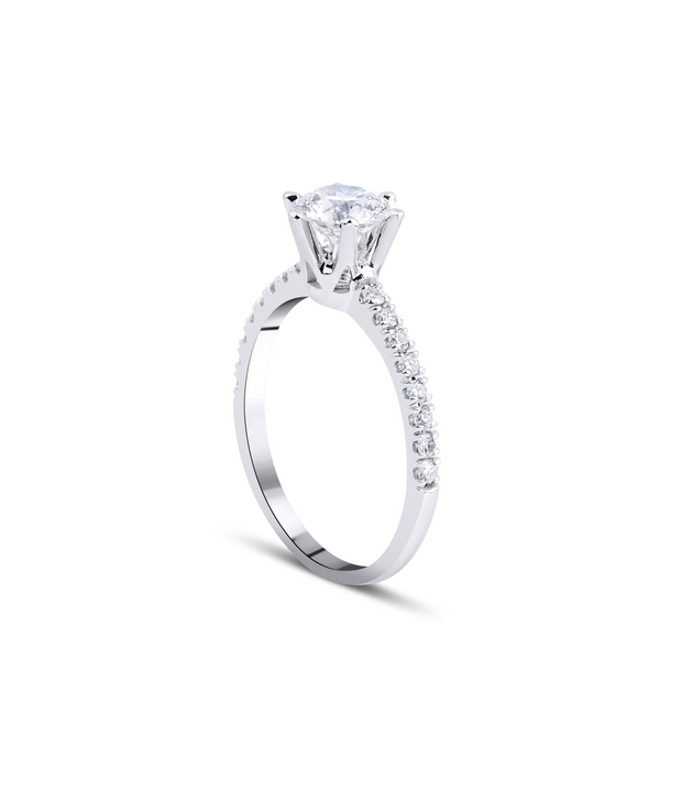 Round Cut Halo Diamond Ring